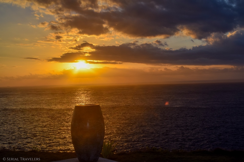 serial-travelers-bali-nusa-lembongan-sunset-point