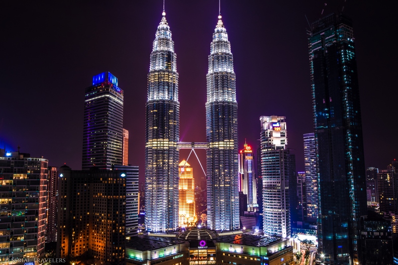 serial-travelers-malaisie-kl-kuala-lumpur-petronas-twin-towers-skybar-view