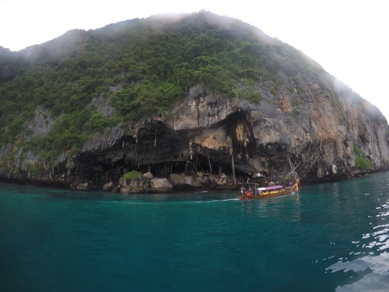 serial-travelers-thailand-koh-phi-phi-viking-caves.JPG