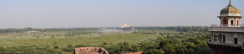 serial-travelers-india-agra-fort-panorama-view-taj-mahal