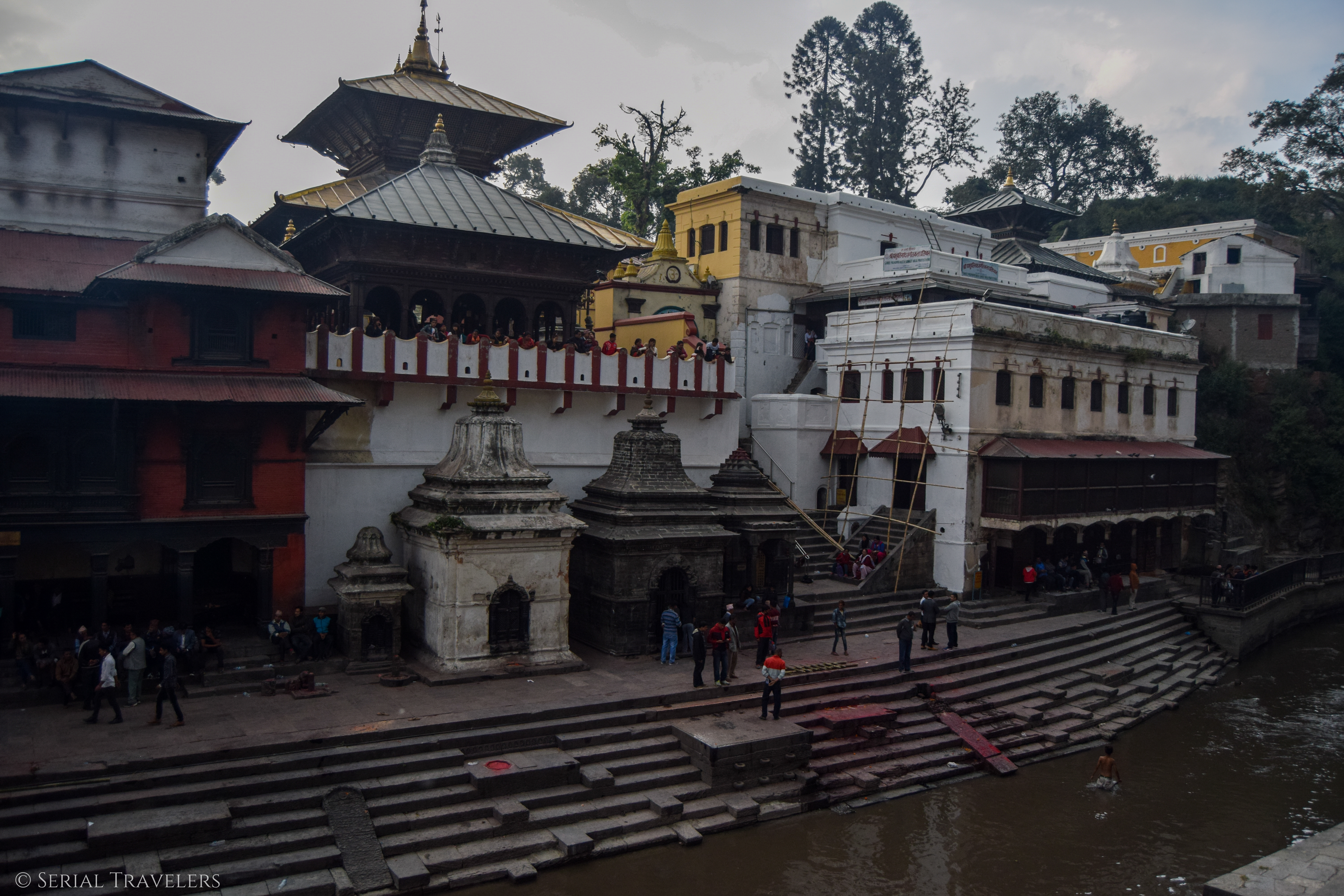 serial-travelers-nepal-katmandou-pashupatinath-5