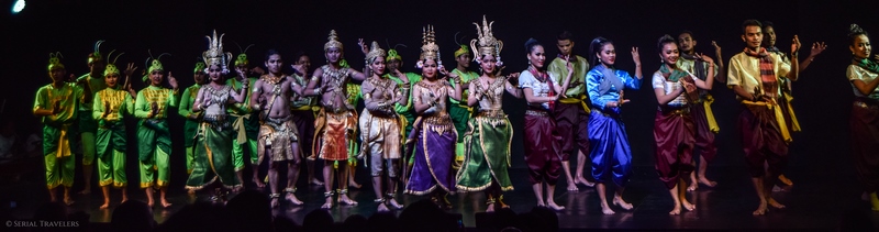 serial-travelers-cambodge-phnom-penh-apsara-dance-spectacle-musee-national-8