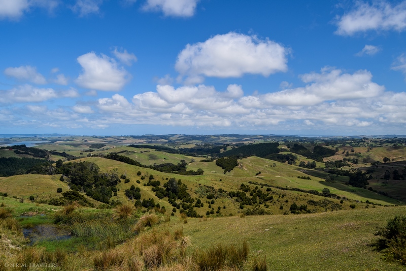 serial-travelers-nouvelle-zelande-waipu-caves-sur-la-route