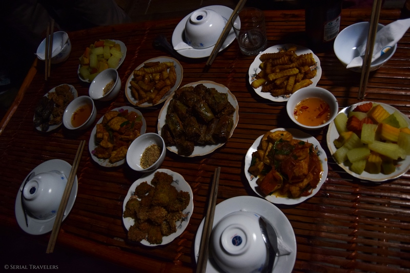 serial-travelers-vietnam-ninh-binh-tam-repas-food