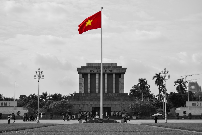 serial-travelers-vietnam-hanoi-ho-chi-minh-mausolee10