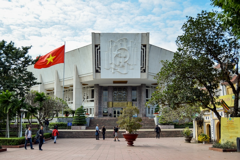 serial-travelers-vietnam-hanoi-ho-chi-minh-museum2