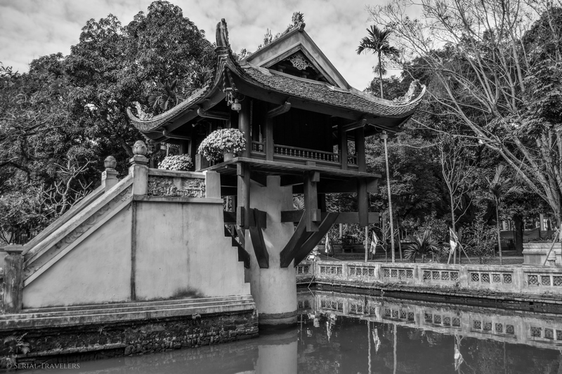 serial-travelers-vietnam-hanoi-mot-cot-pagoda