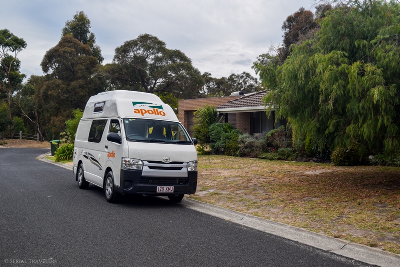 serial-travelers-australie-great-ocean-road-toyota-hiace-apollo-camper