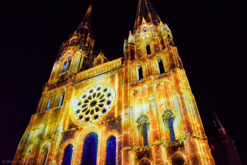 serial-travelers-chartres-en-lumiere7