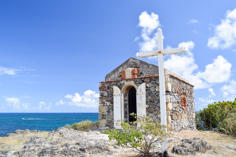 serial-travelers-martinique-trace-des-capsII-pointe-marie-catherine-chapelle-vierge-des-marins3