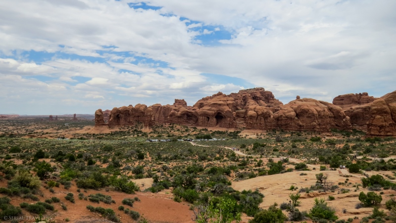 serial-travelers-ouest-americain-arches-national-park-the-windows8-viewpoint